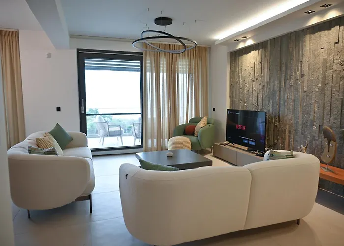 Villa Petra Kavála