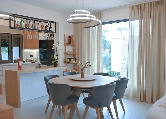 Petra Villa *